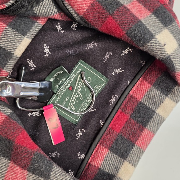 Woolrich Womens Ruby Multi Red Black Plaid Zip Pockets Wool Blend Jacket Large - Picture 8 of 10